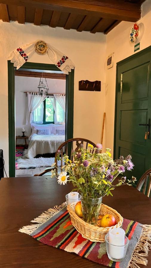 Breb The Village Pension מראה חיצוני תמונה