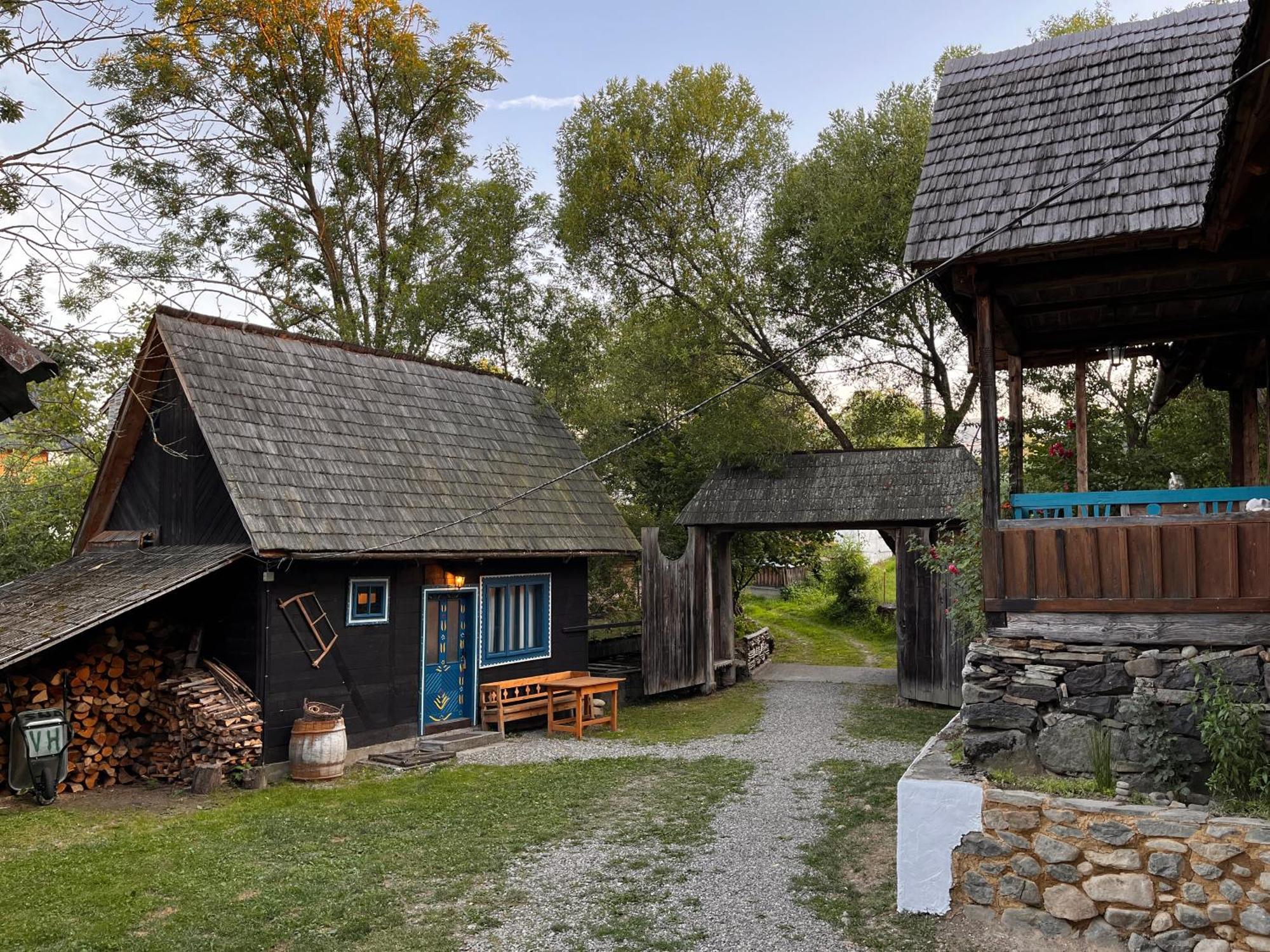 Breb The Village Pension מראה חיצוני תמונה